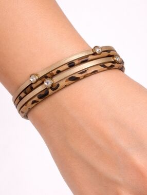 3/$30 RING BOMB Leopard Cheetah Print Leather Snap Button Mobwife Bracelet